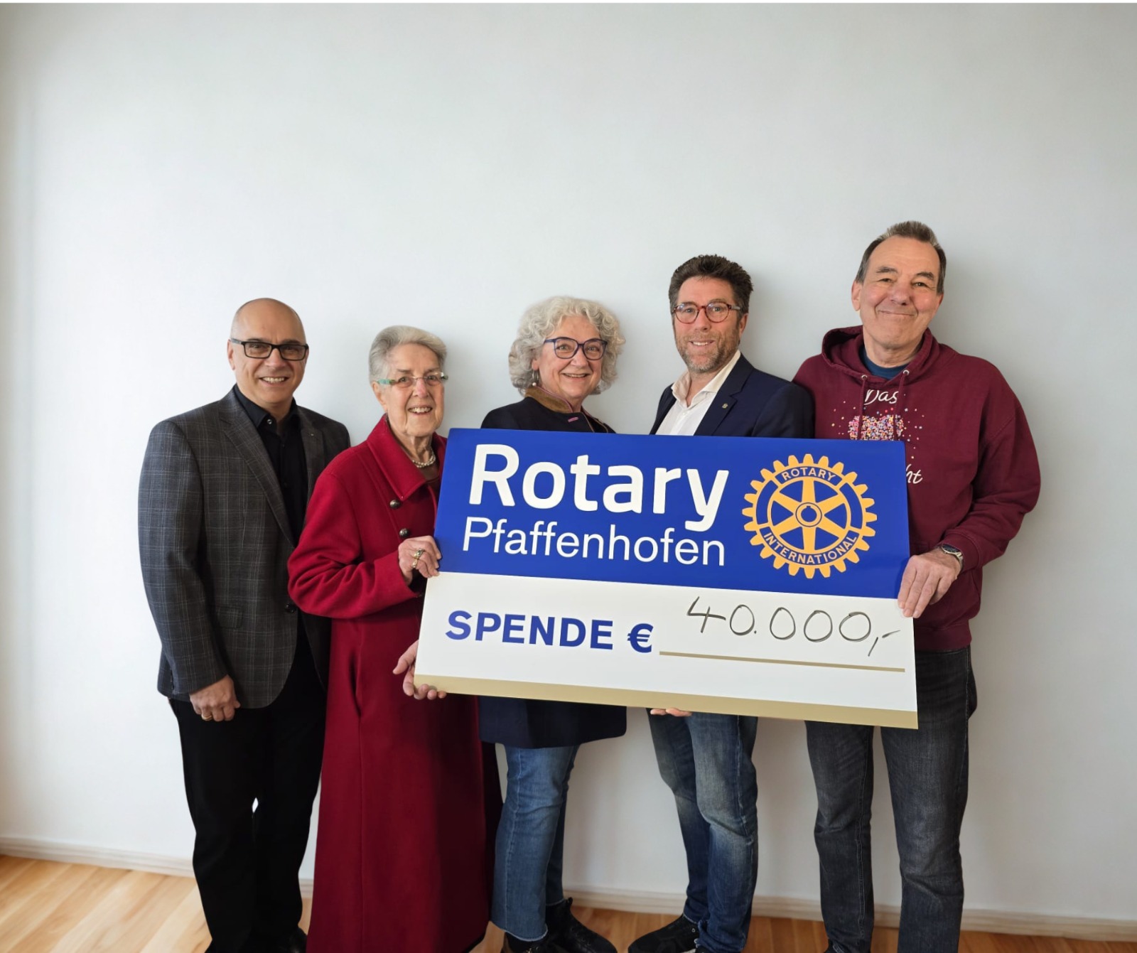 Spendenübergabe Rotaryclub Pfaffenhofen
